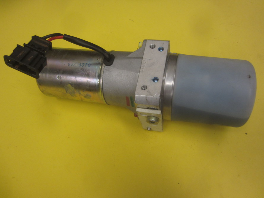 Audi Convertible TOP MOTOR 8H0959247 Used Auto Parts Mercedes Benz